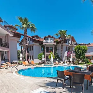4* Aparthotel Minta